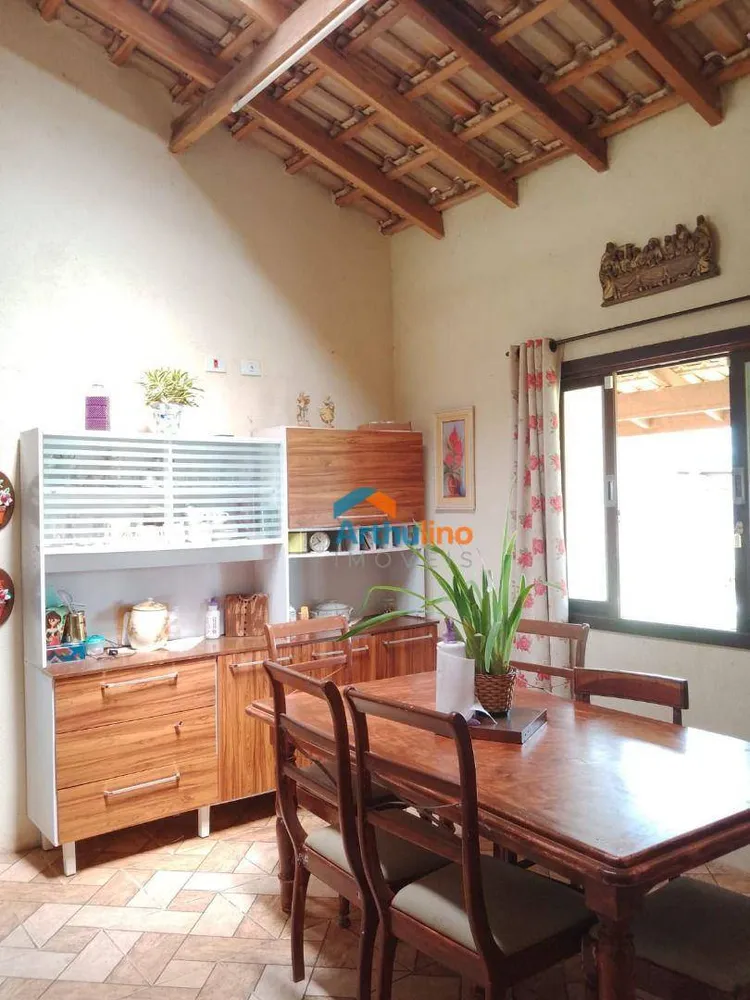 Sítio, 2 quartos, 6937 m² - Foto 8