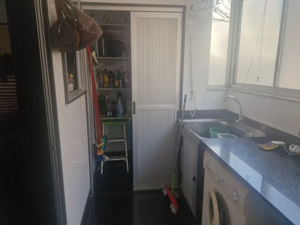 Apartamento, 3 quartos, 130 m² - Foto 1