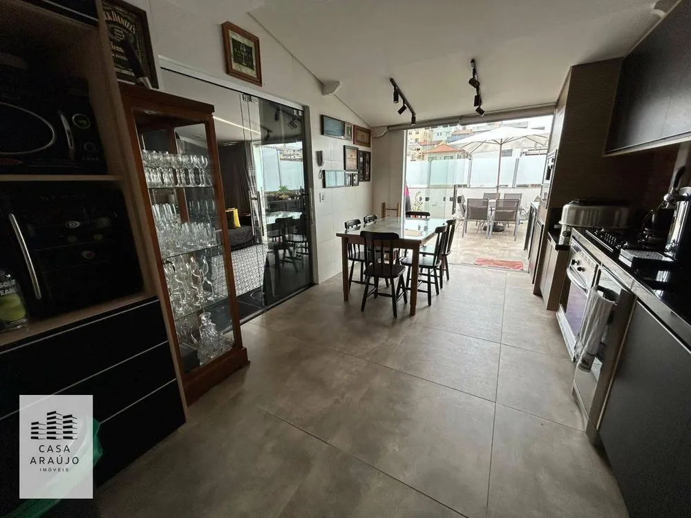 Cobertura, 3 quartos, 180 m² - Foto 3