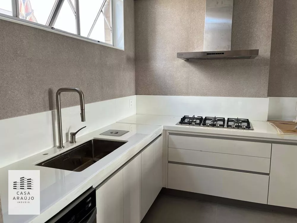 Apartamento, 4 quartos, 184 m² - Foto 2
