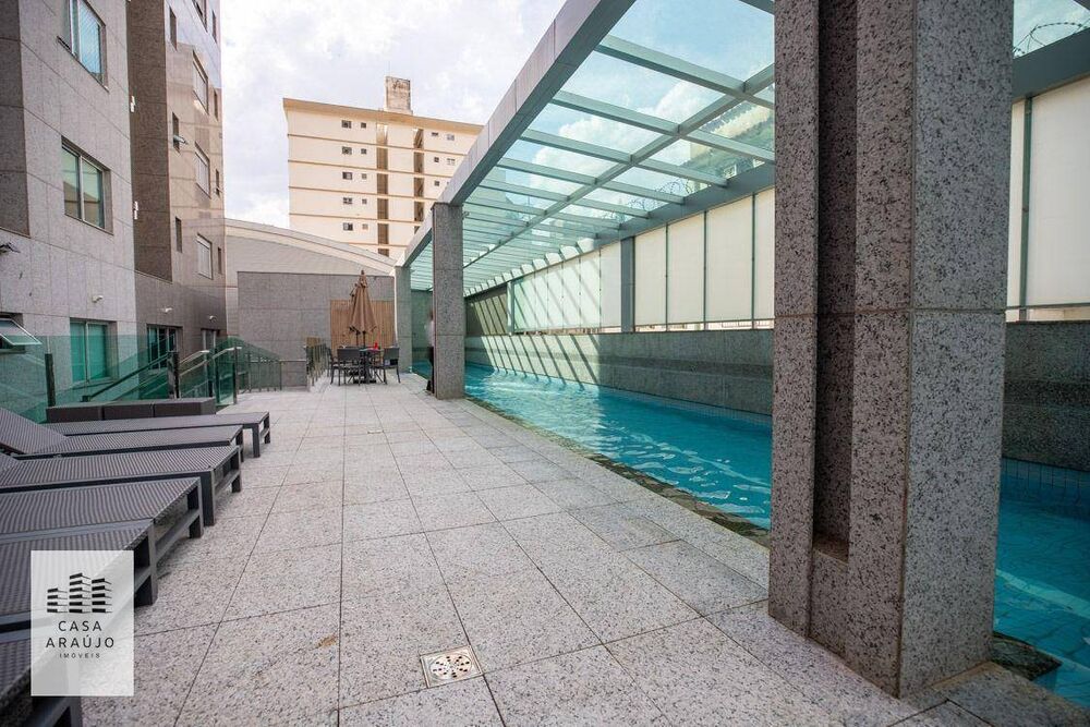 Apartamento à venda com 4 quartos, 281m² - Foto 2