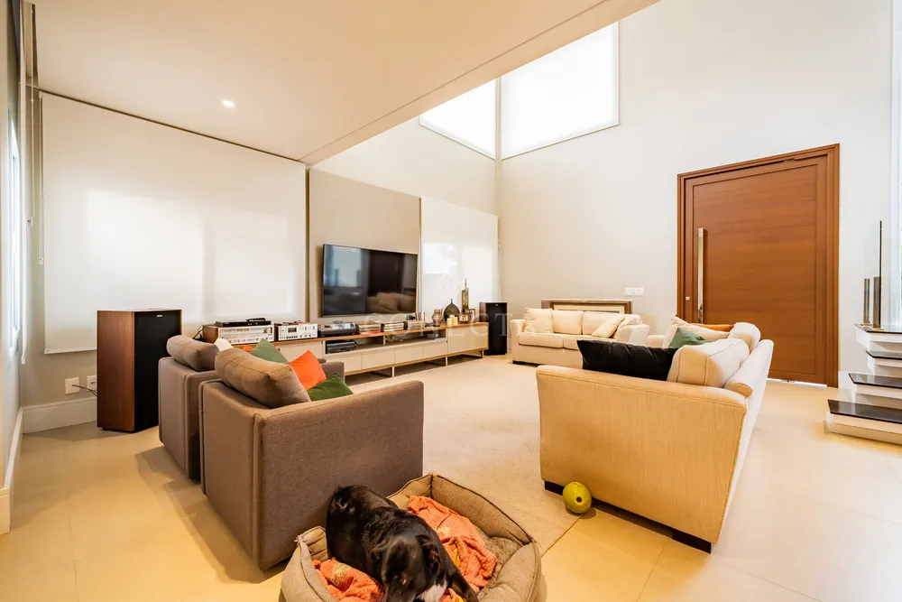 Casa, 3 quartos, 340 m² - Foto 1