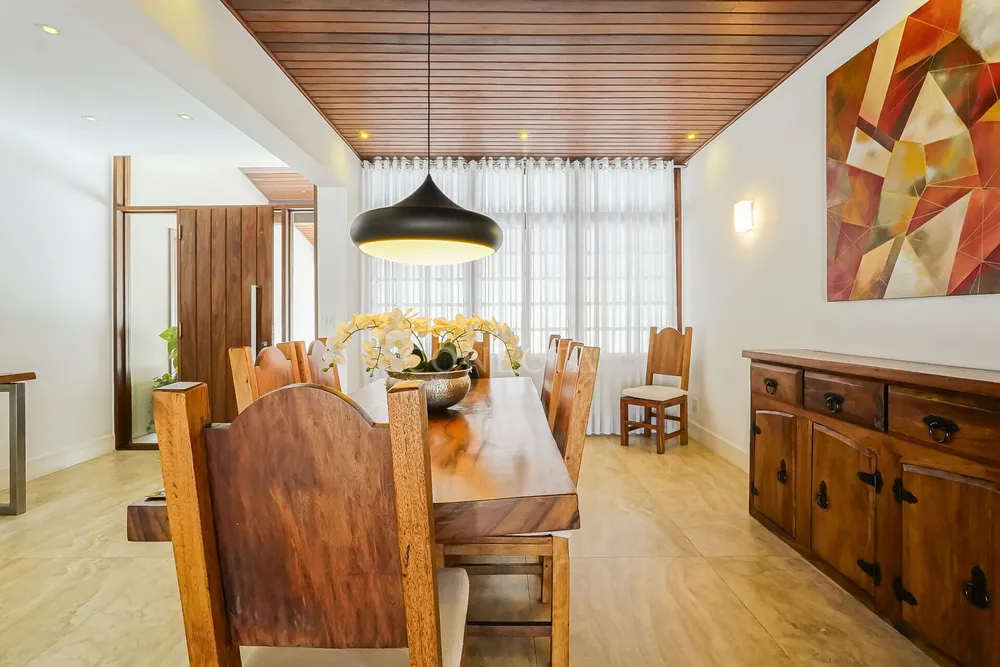 Casa, 3 quartos, 300 m² - Foto 1