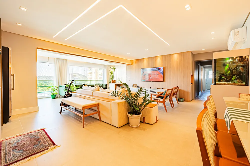 Apartamento, 4 quartos, 202 m² - Foto 1