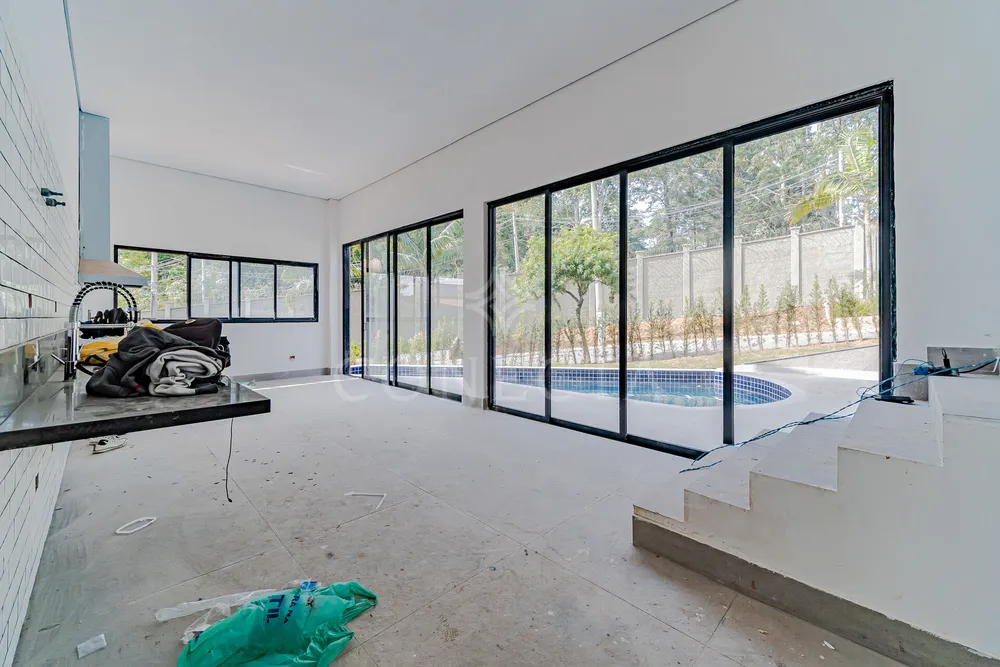 Casa, 5 quartos, 366 m² - Foto 1