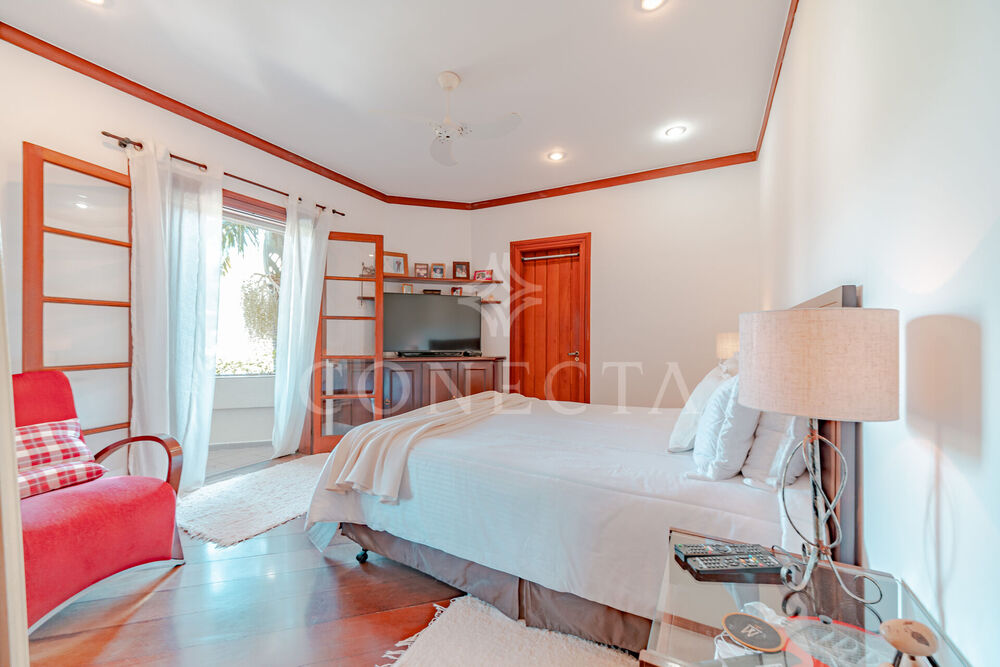 Casa, 4 quartos, 500 m² - Foto 1