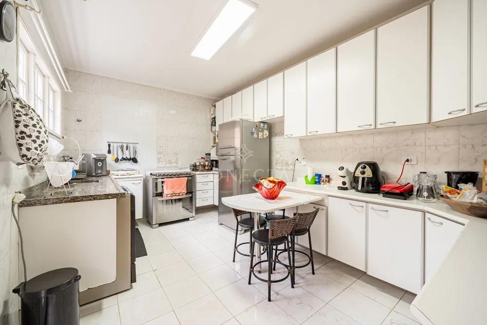 Casa, 4 quartos, 224 m² - Foto 2