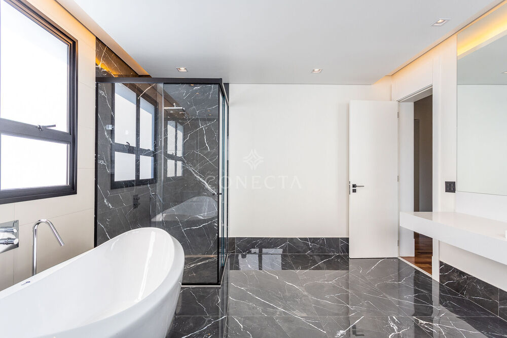 Casa, 4 quartos, 1305 m² - Foto 2