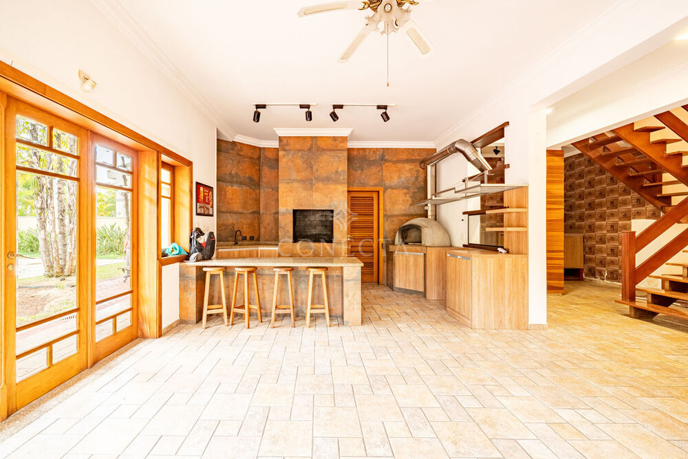 Casa, 4 quartos, 650 m² - Foto 1
