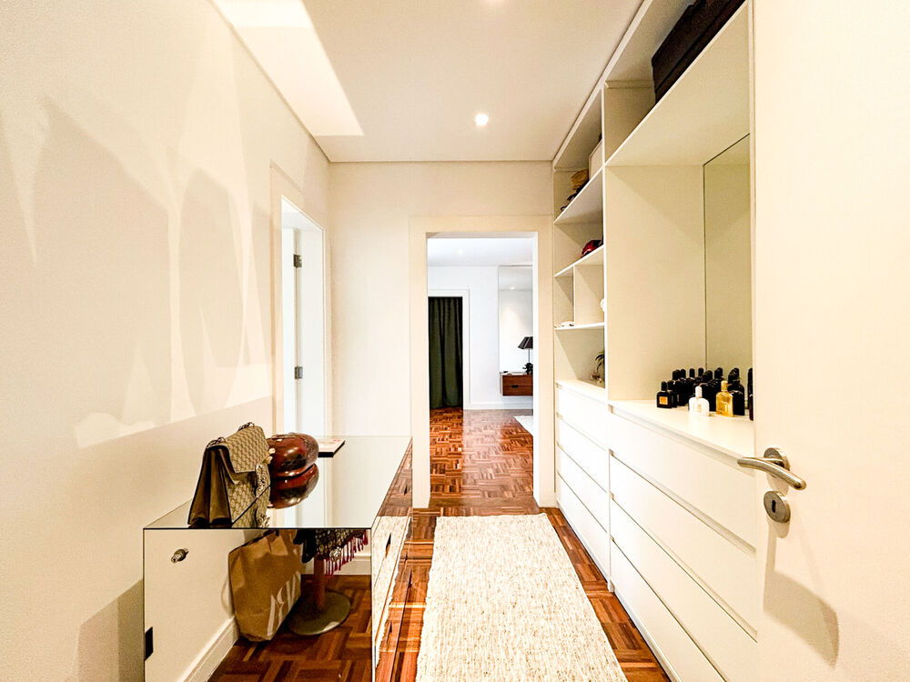 Casa, 4 quartos, 650 m² - Foto 2