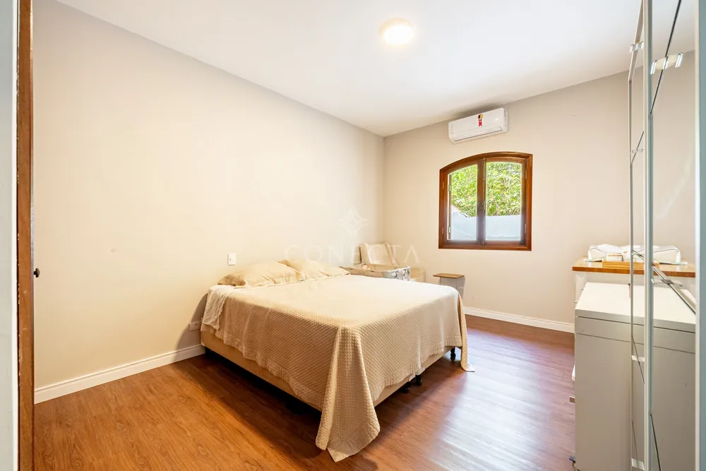 Casa, 4 quartos, 258 m² - Foto 3