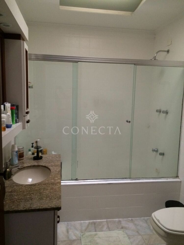 Casa à venda com 4 quartos, 500m² - Foto 4
