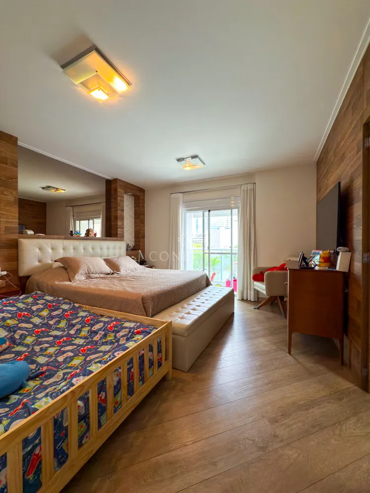 Apartamento, 4 quartos, 261 m² - Foto 2