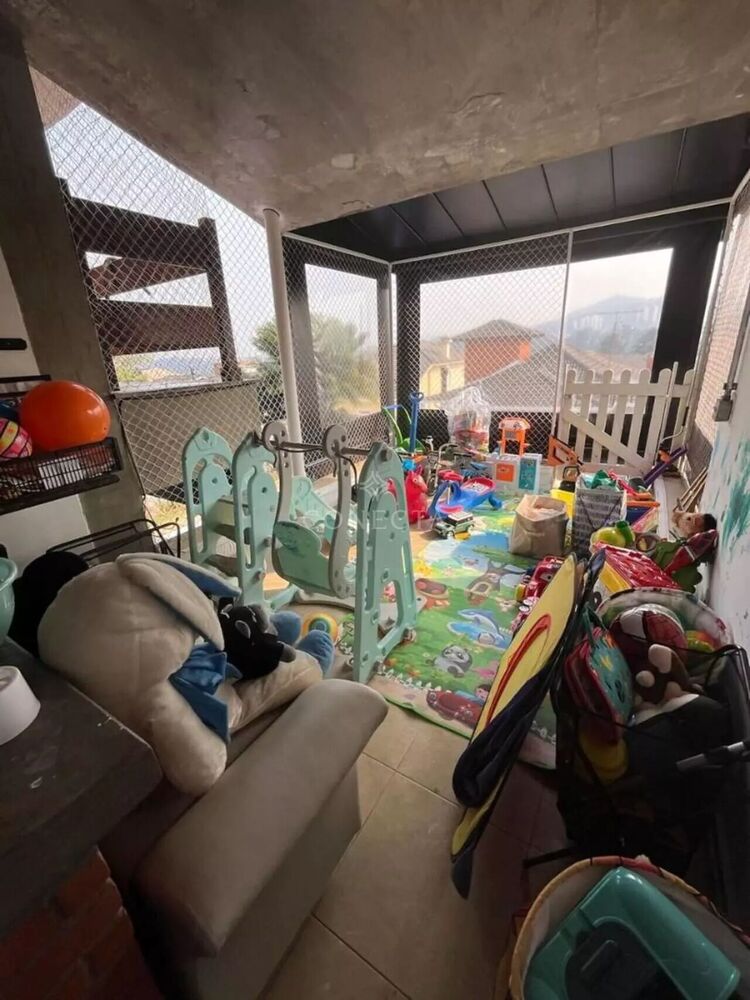 Casa, 4 quartos, 289 m² - Foto 3