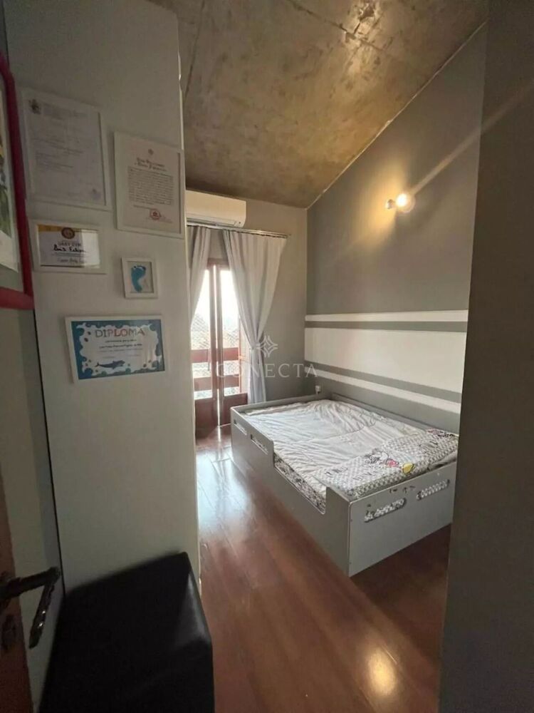 Casa, 4 quartos, 289 m² - Foto 2