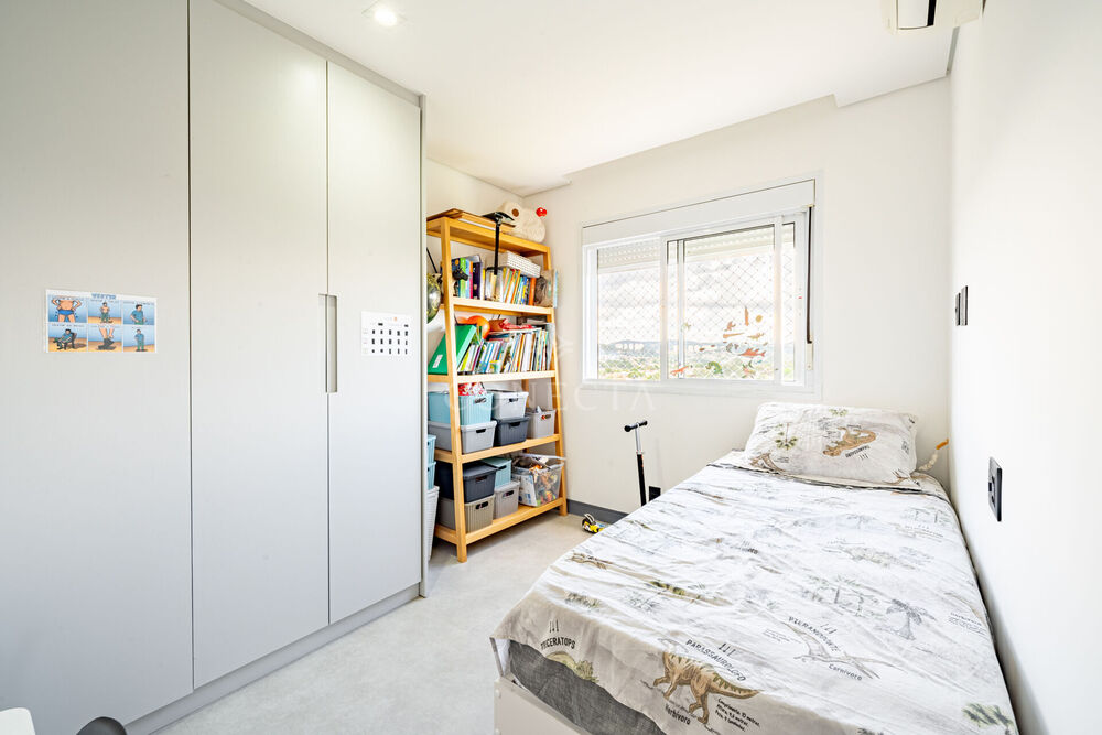 Apartamento à venda com 3 quartos, 110m² - Foto 17
