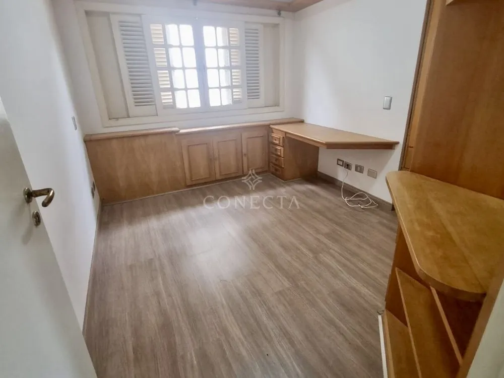 Casa, 4 quartos, 240 m² - Foto 3