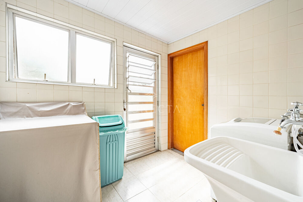 Casa, 4 quartos, 300 m² - Foto 2