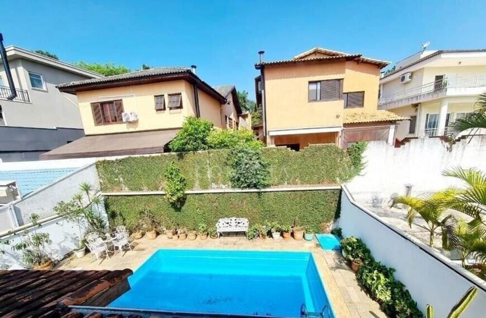 Casa, 4 quartos, 277 m² - Foto 1