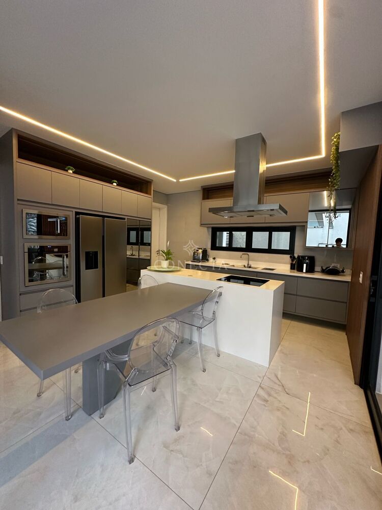 Casa, 4 quartos, 580 m² - Foto 4
