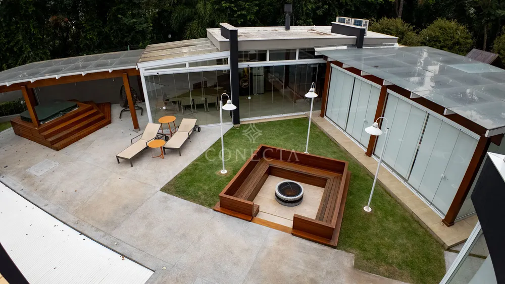 Casa, 4 quartos, 600 m² - Foto 1