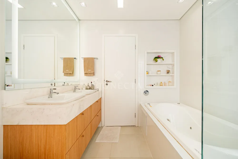Apartamento, 3 quartos, 281 m² - Foto 1