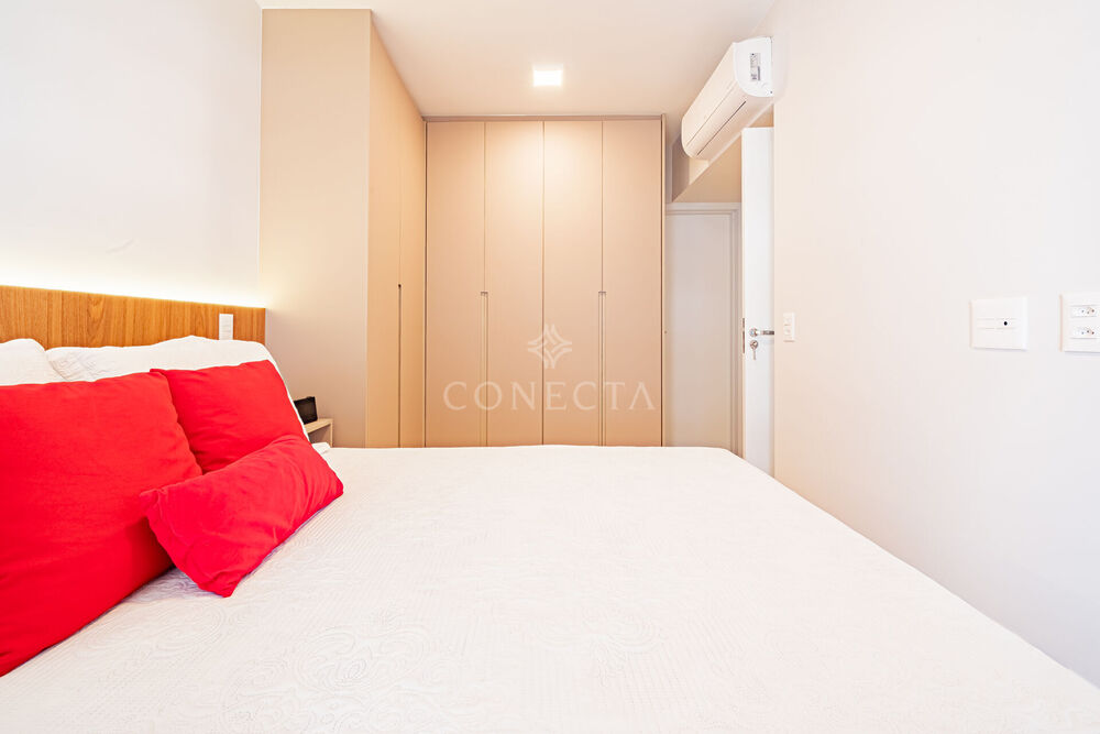 Apartamento para alugar com 2 quartos, 75m² - Foto 4