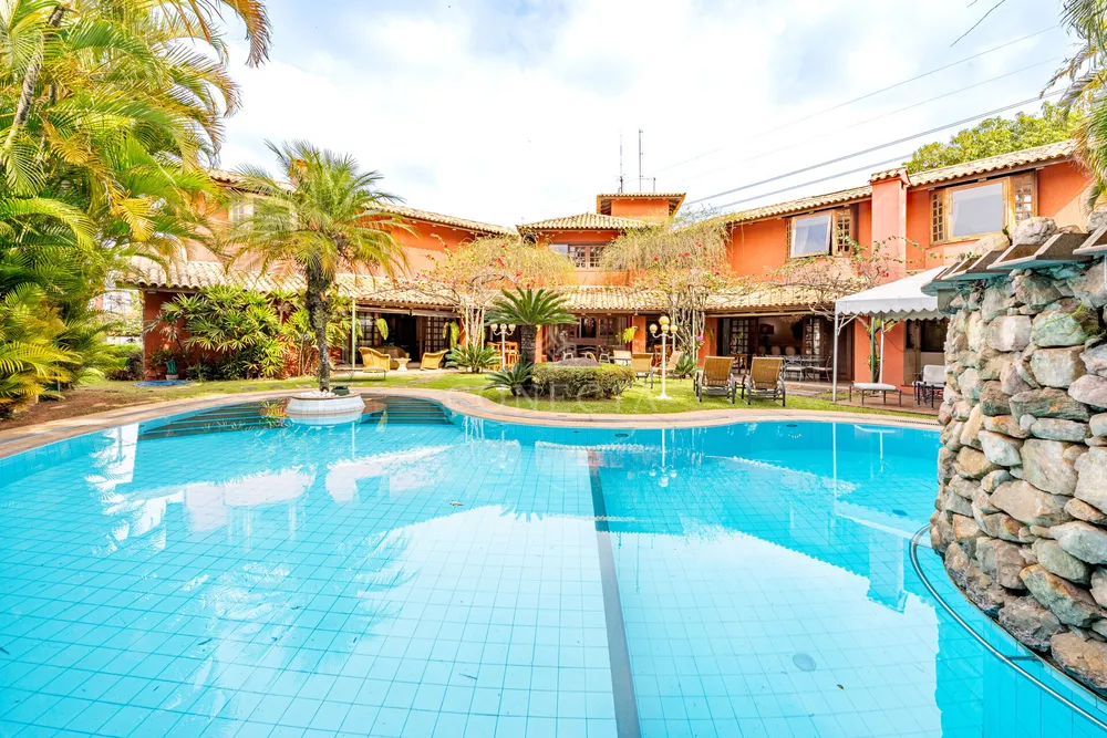 Casa, 5 quartos, 906 m² - Foto 1