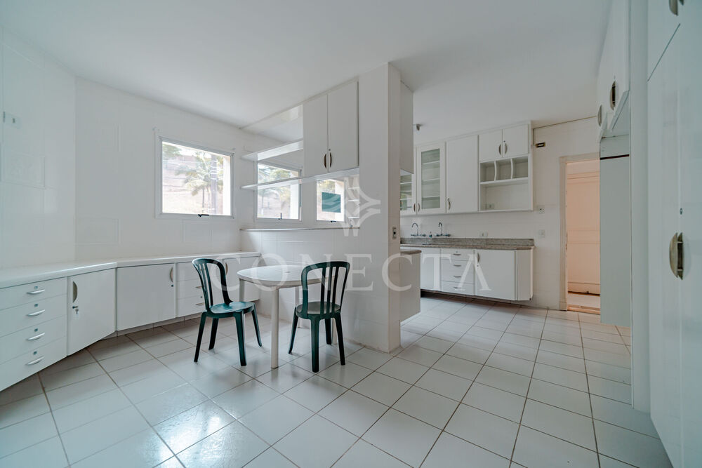 Casa à venda com 7 quartos, 1754m² - Foto 6
