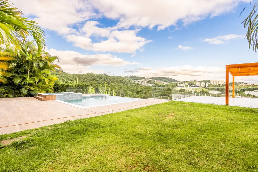 Casa, 4 quartos, 570 m² - Foto 1