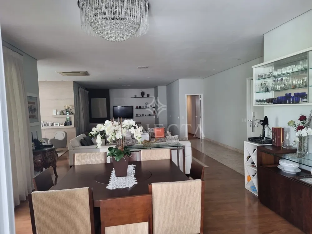 Apartamento, 3 quartos, 322 m² - Foto 1