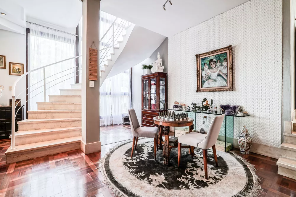 Casa à venda com 4 quartos, 850m² - Foto 7