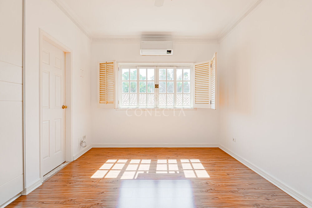 Casa à venda com 4 quartos, 400m² - Foto 14