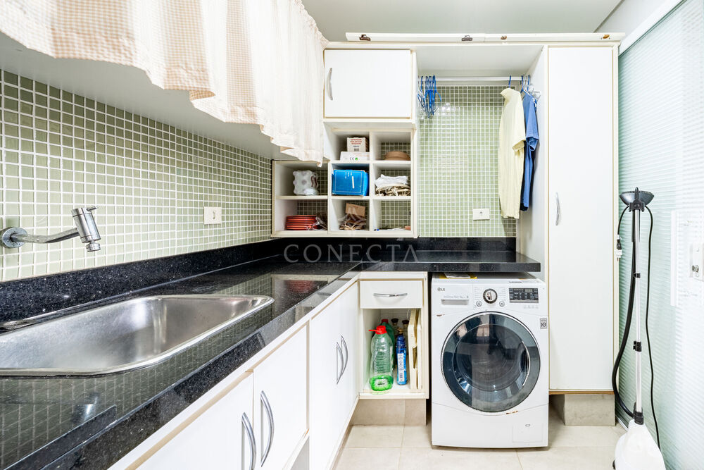 Casa à venda com 4 quartos, 376m² - Foto 19