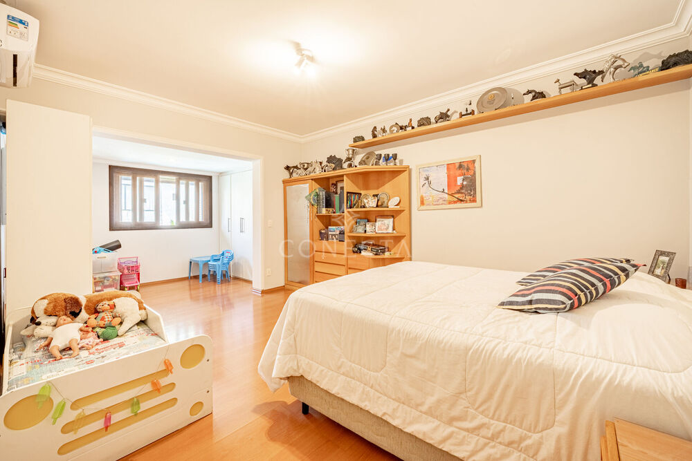 Casa à venda com 4 quartos, 376m² - Foto 16