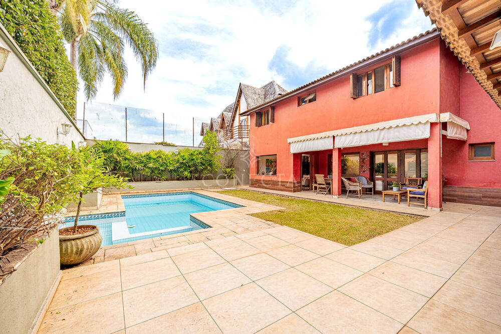 Casa à venda com 4 quartos, 376m² - Foto 12