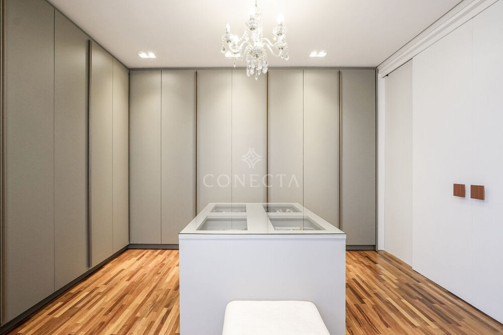 Casa, 4 quartos, 480 m² - Foto 1
