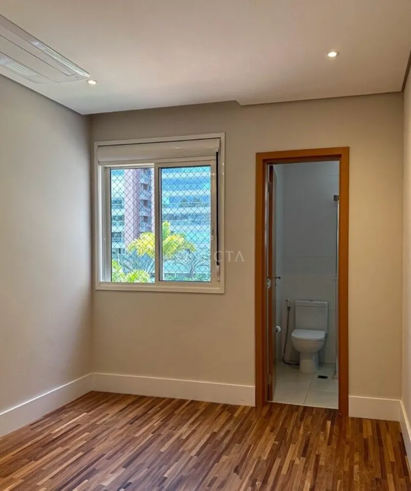 Apartamento, 3 quartos, 170 m² - Foto 4