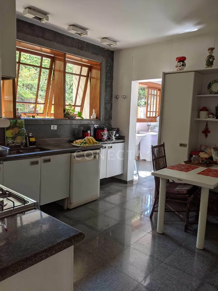 Casa, 4 quartos, 650 m² - Foto 1
