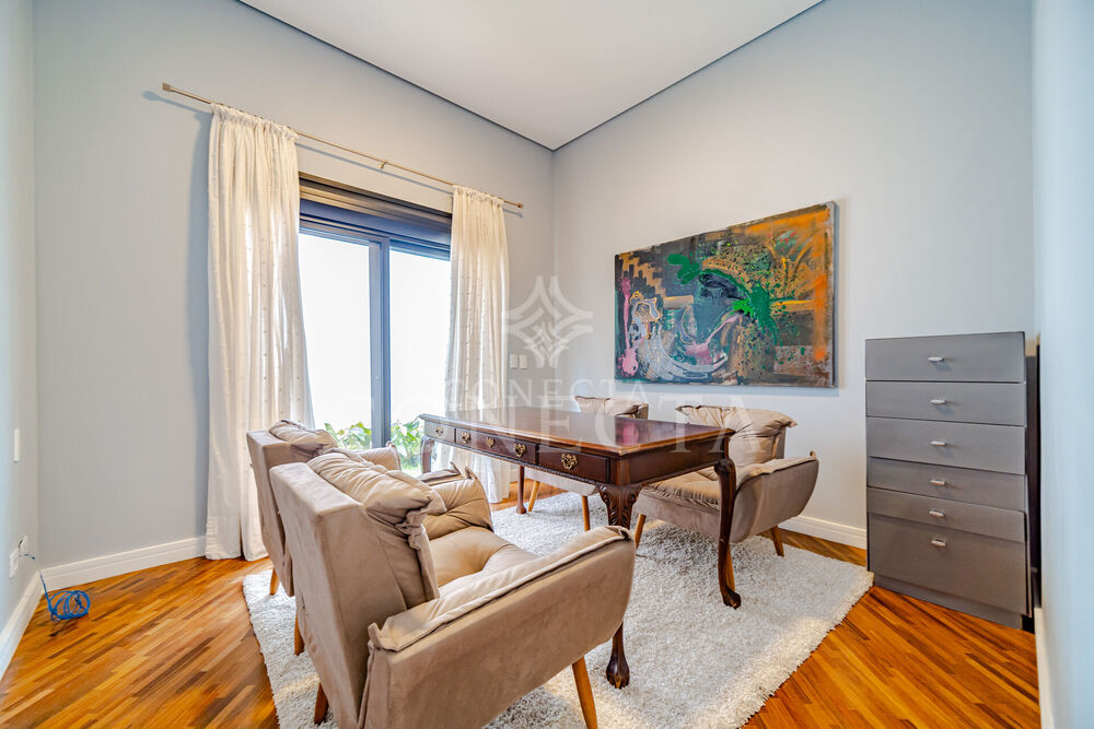 Casa, 4 quartos, 310 m² - Foto 1