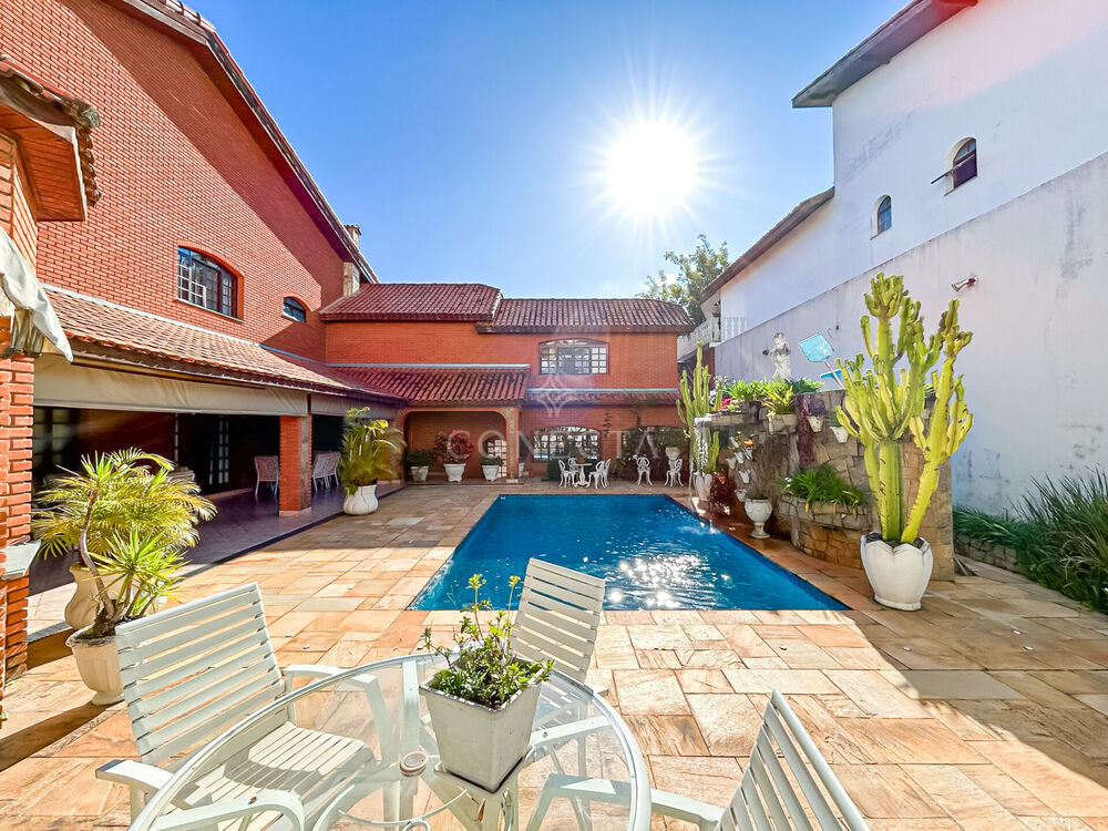 Casa, 5 quartos, 550 m² - Foto 2