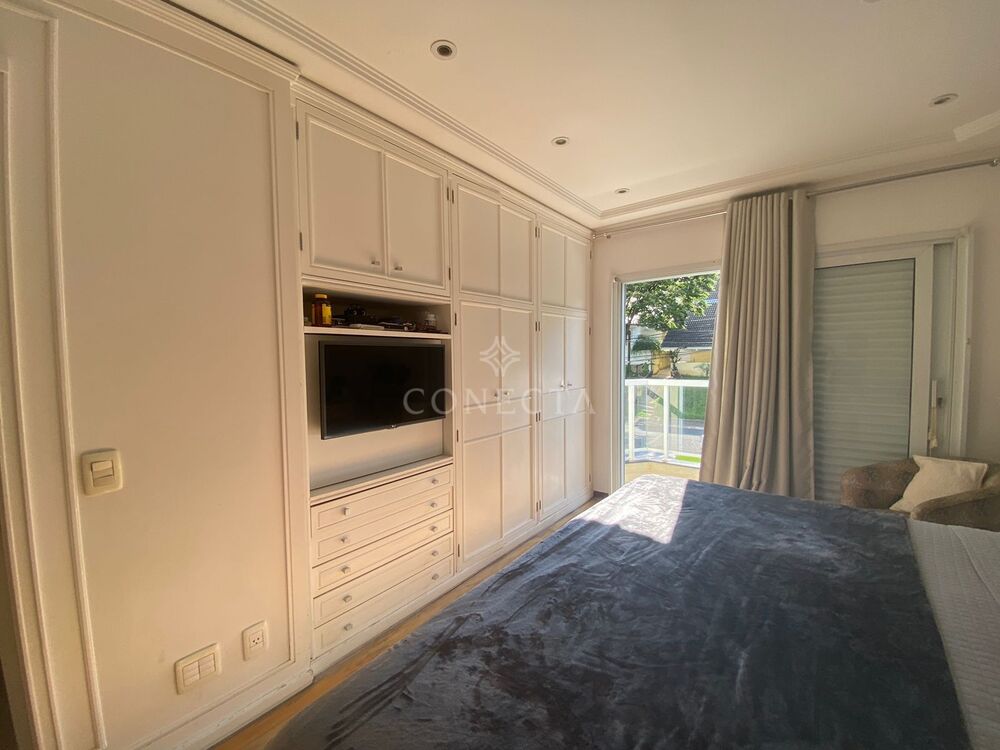 Casa, 4 quartos, 310 m² - Foto 1