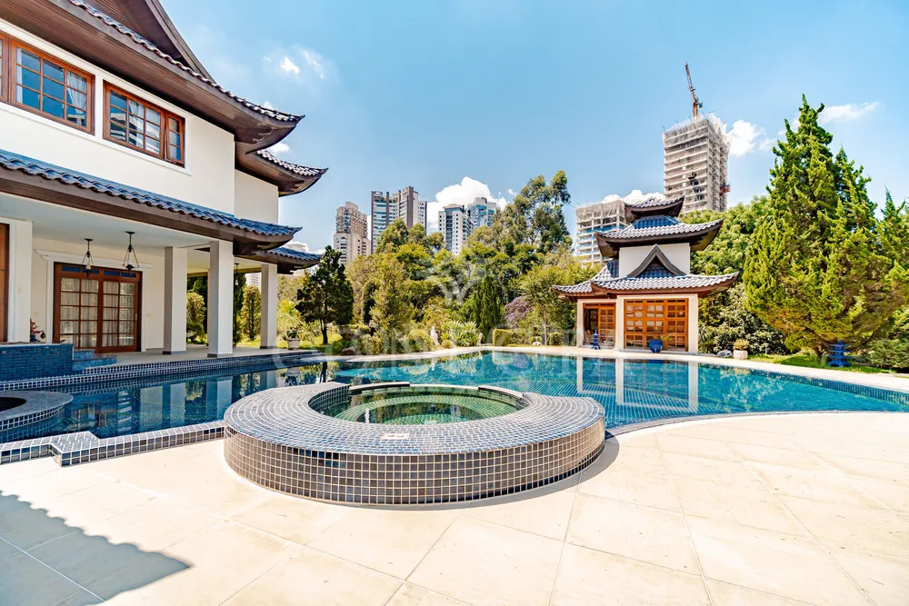 Casa, 4 quartos, 1558 m² - Foto 1