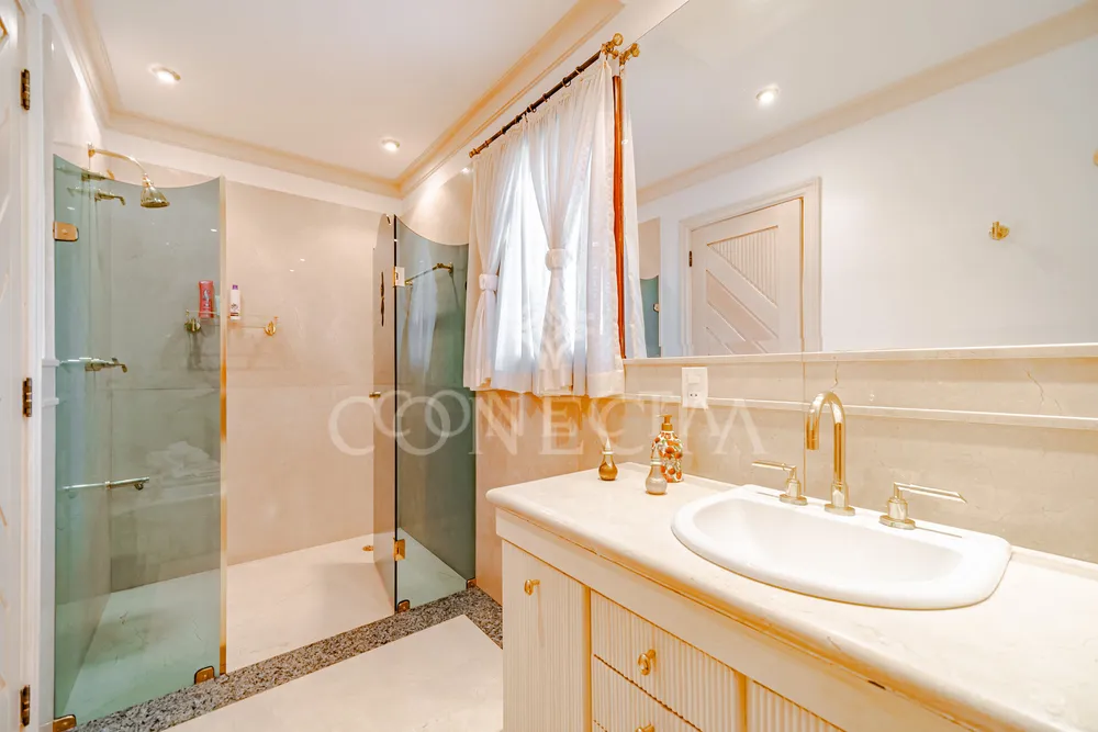 Casa, 4 quartos, 1558 m² - Foto 2