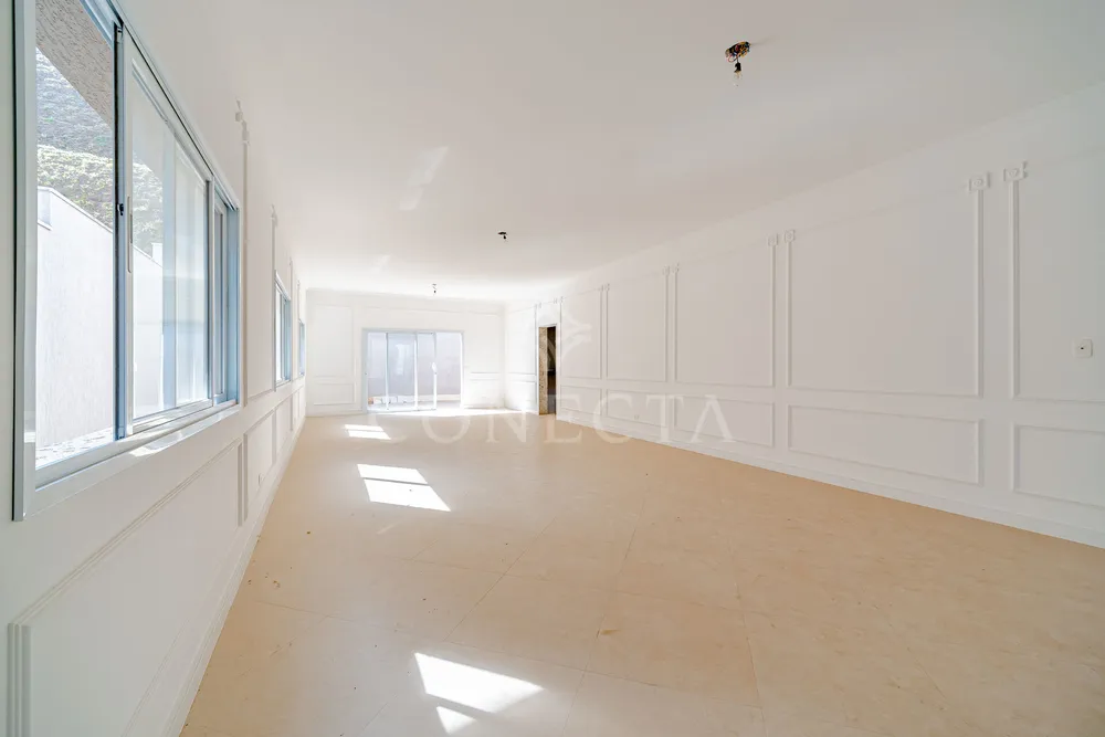 Casa, 3 quartos, 303 m² - Foto 2