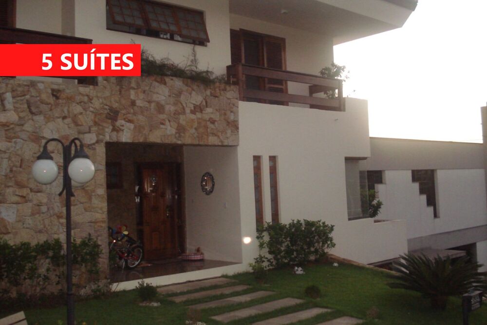 Casa, 6 quartos, 559 m² - Foto 1
