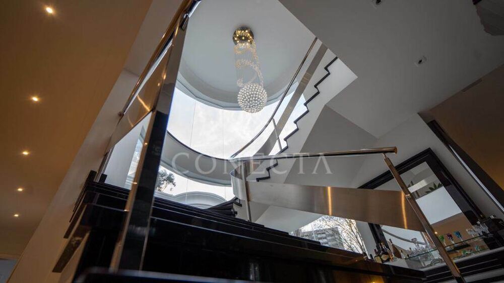 Casa, 6 quartos, 1200 m² - Foto 1