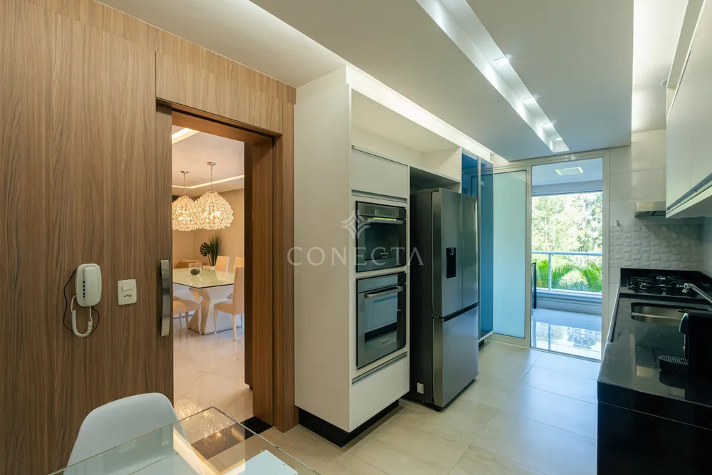 Apartamento, 3 quartos, 224 m² - Foto 3