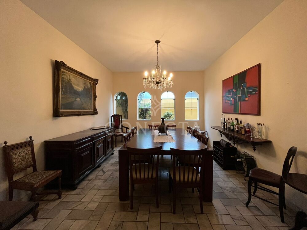 Casa, 4 quartos, 350 m² - Foto 1