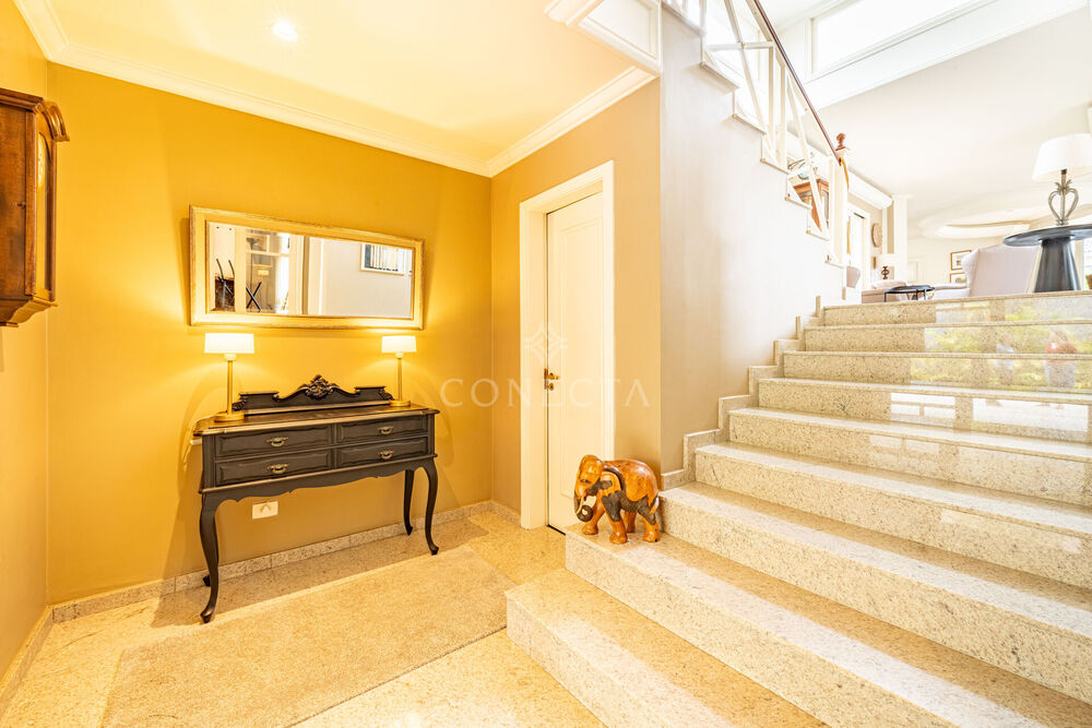 Casa à venda com 3 quartos, 600m² - Foto 11